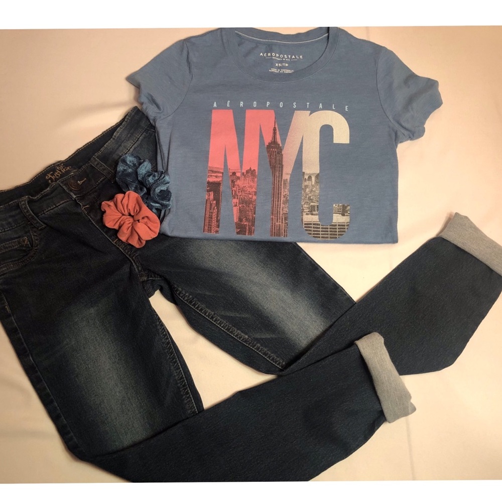 Cute junior NYC tee
